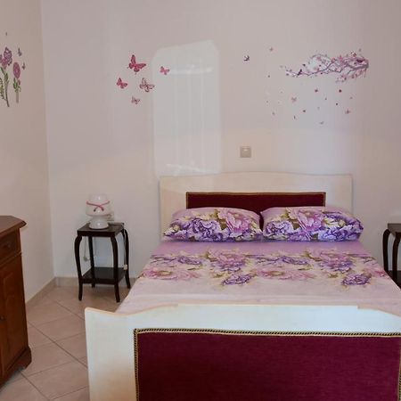 Studio A Apartment Kanali  Ngoại thất bức ảnh