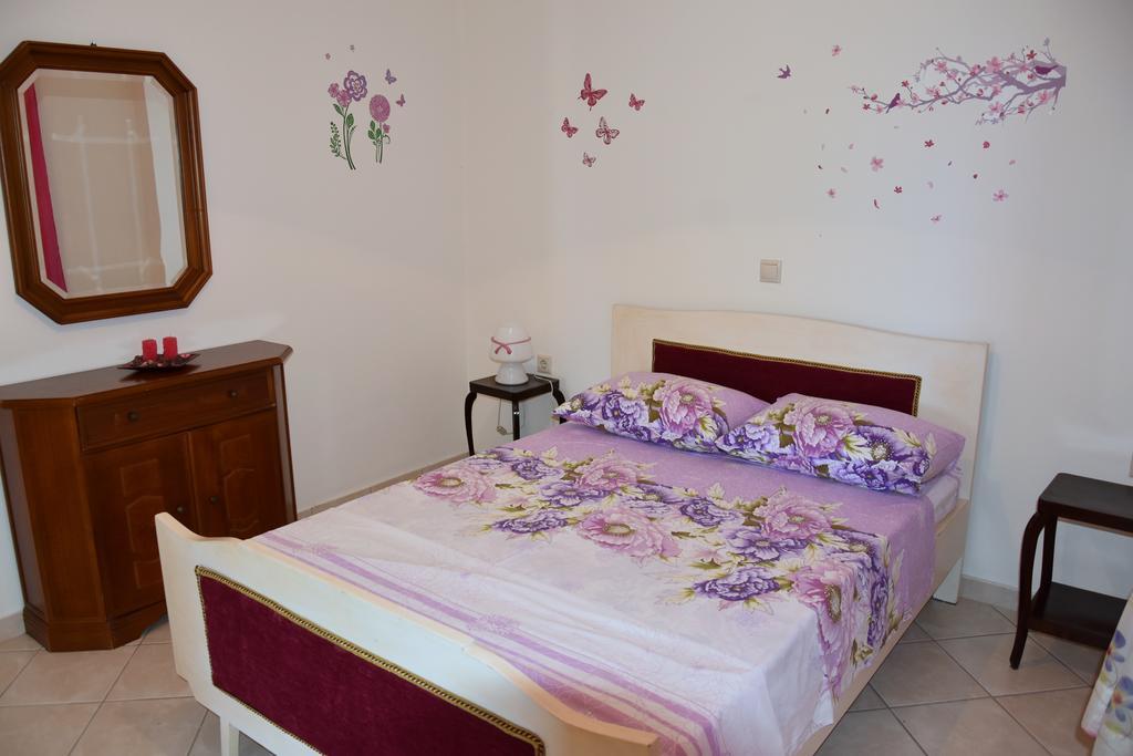 Studio A Apartment Kanali  Ngoại thất bức ảnh