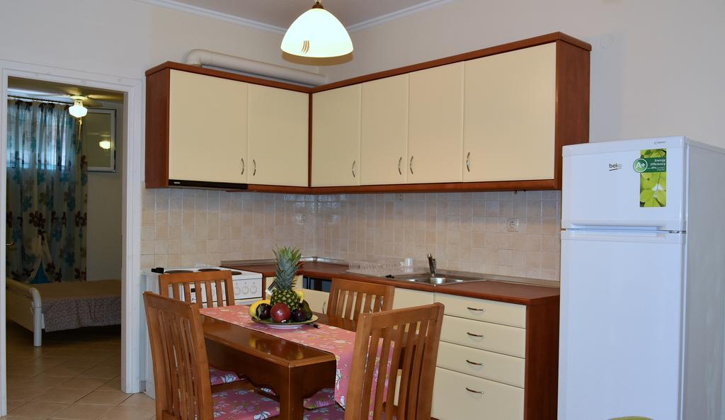 Studio A Apartment Kanali  Ngoại thất bức ảnh